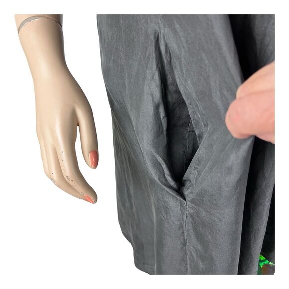 Eileen Fisher Gray Silk Chiffon Pleated Lined Sleeveless Beaded Dress MEDIUM - Picture 4 of 15